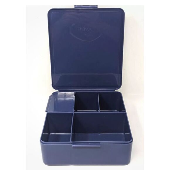 Pottery Barn Kids Spencer All-In-One Recycled Bento Box Lunch Container in Navy - Picture 4 of 8